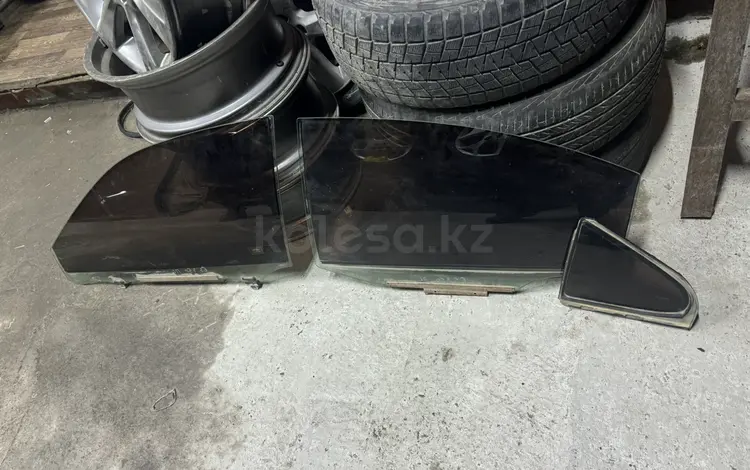 Стекло за 10 000 тг. в Алматы