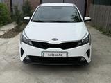 Kia Rio 2021 года за 7 600 000 тг. в Алматы – фото 4