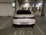 Hyundai Elantra 2023 годаfor12 000 000 тг. в Астана – фото 2