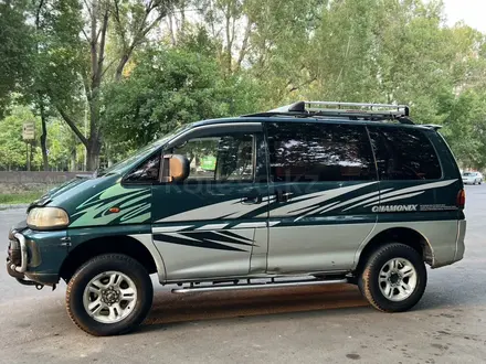 Mitsubishi Delica 1996 года за 3 300 000 тг. в Алматы – фото 2