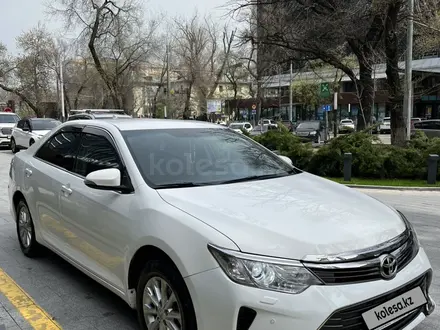 Toyota Camry 2015 года за 11 800 000 тг. в Алматы – фото 8