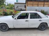 Mercedes-Benz E 230 1991 года за 800 000 тг. в Есик – фото 4