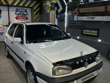 Volkswagen Golf 1993 года за 1 300 000 тг. в Кызылорда – фото 3