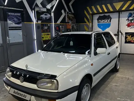 Volkswagen Golf 1993 года за 1 300 000 тг. в Кызылорда – фото 2