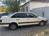 Volkswagen Passat 1992 года за 600 000 тг. в Есик – фото 3