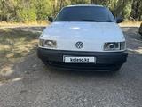 Volkswagen Passat 1992 года за 600 000 тг. в Есик – фото 2