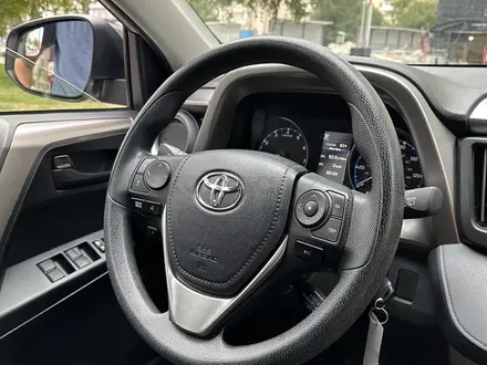 Toyota RAV4 2018 года за 11 000 000 тг. в Алматы – фото 7