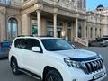 Toyota Land Cruiser Prado 2014 года за 19 900 000 тг. в Актобе