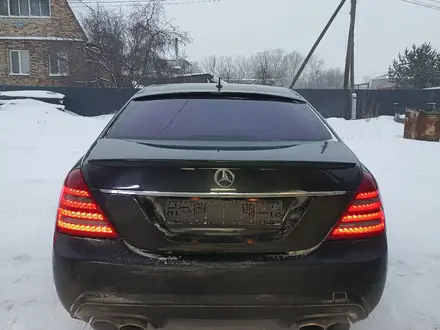 Mercedes-Benz S 500 2010 года за 5 500 000 тг. в Караганда – фото 25