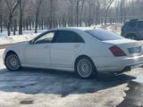 Mercedes-Benz S 500 2009 годаүшін8 500 000 тг. в Алматы – фото 4