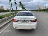 Hyundai Sonata 2011 годаүшін4 600 000 тг. в Астана – фото 4
