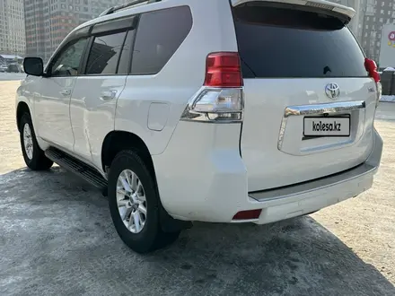 Toyota Land Cruiser Prado 2010 года за 13 600 000 тг. в Алматы – фото 11