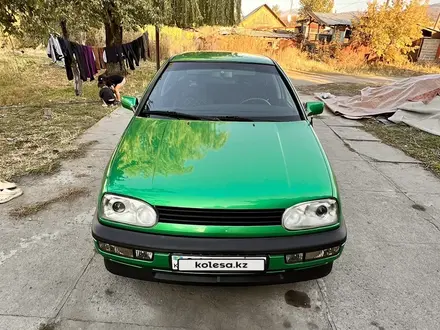 Volkswagen Golf 1996 года за 2 200 000 тг. в Алматы – фото 15