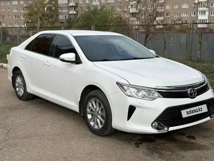 Toyota Camry 2014 года за 10 950 000 тг. в Астана – фото 3