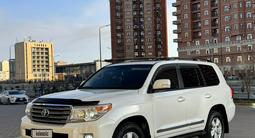 Toyota Land Cruiser 2013 годаfor19 200 000 тг. в Актау