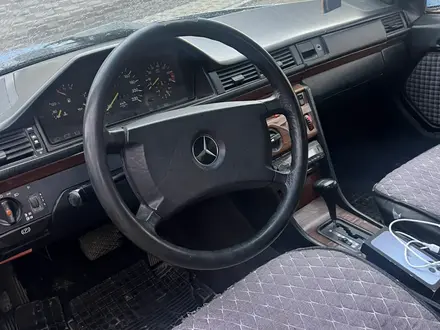 Mercedes-Benz E 200 1991 года за 1 999 999 тг. в Шымкент – фото 10