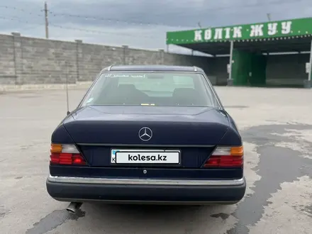 Mercedes-Benz E 230 1991 года за 1 800 000 тг. в Алматы – фото 7