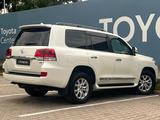 Toyota Land Cruiser 2019 года за 37 895 000 тг. в Алматы – фото 2