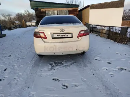 Toyota Camry 2006 года за 5 500 000 тг. в Калбатау – фото 6