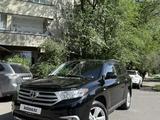 Toyota Highlander 2011 года за 12 800 000 тг. в Алматы