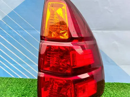Задний фонарь стоп на Lexus GX470 за 35 000 тг. в Алматы