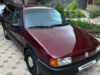 Volkswagen Passat 1992 годаүшін2 200 000 тг. в Шымкент