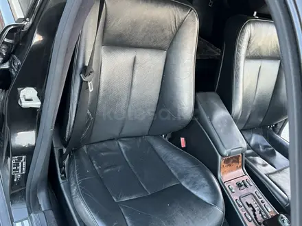 Mercedes-Benz E 320 1998 года за 3 150 000 тг. в Алматы – фото 14