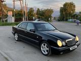 Mercedes-Benz E 320 1998 года за 3 150 000 тг. в Алматы – фото 3