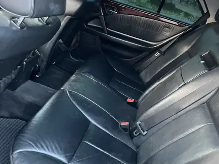 Mercedes-Benz E 320 1998 года за 3 150 000 тг. в Алматы – фото 9