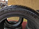 Резина/Шины ROADSTONE 205/55 R16 ЗИМА/ВСЕСЕЗОН в слабом состоянии 4 ШТ за 6 000 тг. в Алматы – фото 2