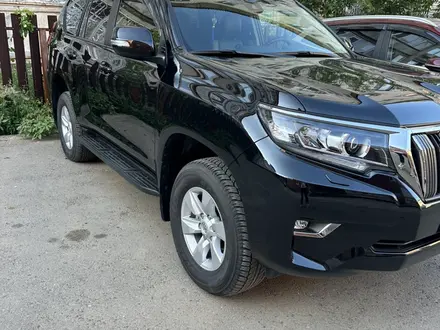 Toyota Land Cruiser Prado 2022 года за 27 650 000 тг. в Уральск