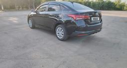 Hyundai Accent 2021 года за 6 500 000 тг. в Петропавловск – фото 2