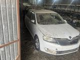 Skoda Rapid 2014 года за 10 000 тг. в Актобе