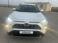 Toyota RAV4 2020 годаfor16 000 000 тг. в Актау – фото 3