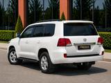 Аренда Toyota Land Cruiser 200 БЕЗ ВОДИТЕЛЯ в Караганда – фото 4