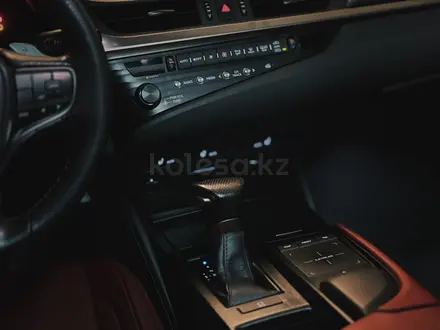Lexus ES 350 2018 года за 25 000 000 тг. в Шымкент – фото 19