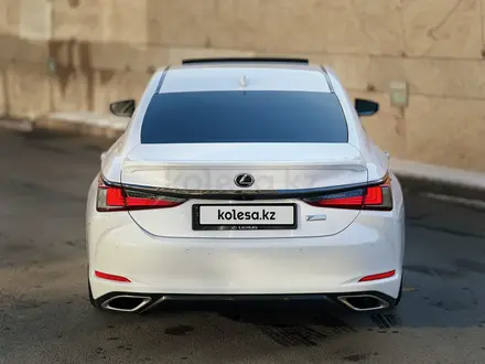 Lexus ES 350 2018 года за 25 000 000 тг. в Шымкент – фото 4