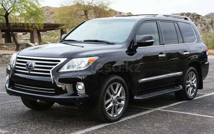 Lexus LX 570 2014 года за 570 000 тг. в Алматы