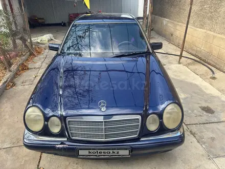 Mercedes-Benz E 230 1995 года за 2 500 000 тг. в Тараз – фото 8