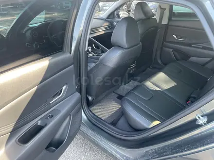 Hyundai Elantra 2024 года за 7 070 850 тг. в Алматы – фото 11