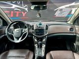 Chevrolet Cruze 2013 года за 3 200 000 тг. в Атырау – фото 4