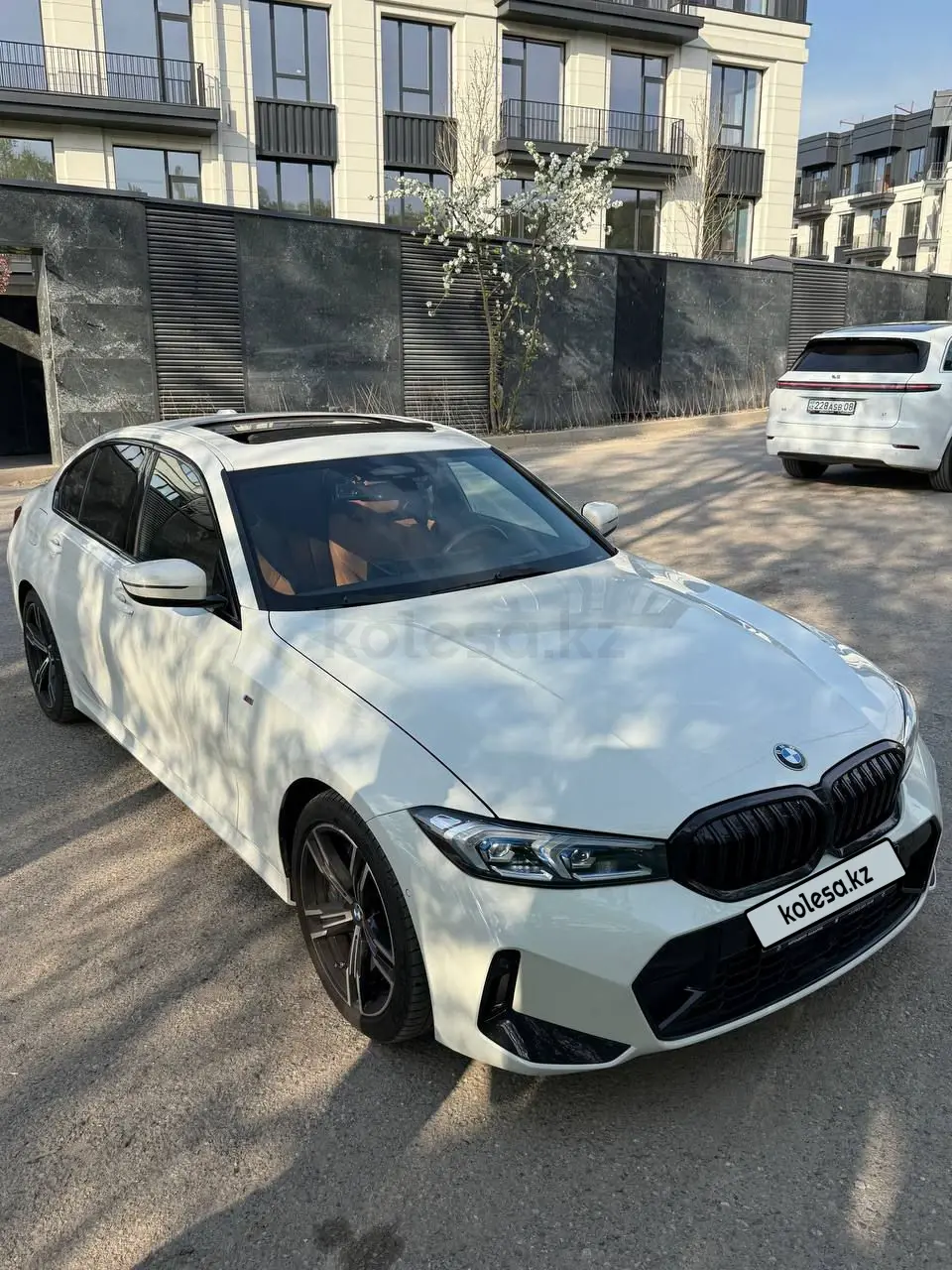 BMW 3 Series, 2022