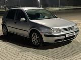 Volkswagen Golf 2001 годаүшін2 400 000 тг. в Актобе – фото 3