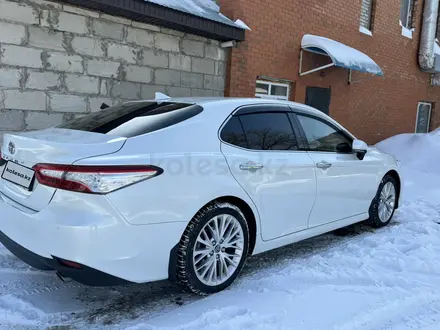 Toyota Camry 2018 года за 14 500 000 тг. в Павлодар – фото 21