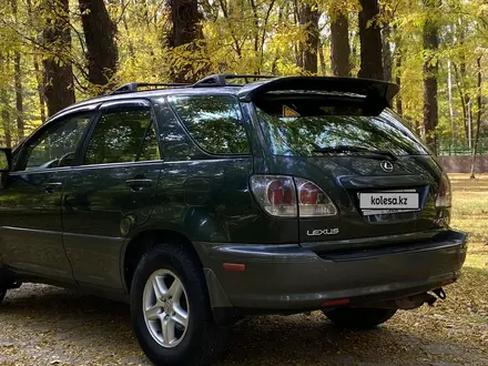 Lexus RX 300 2001 года за 4 850 000 тг. в Тараз – фото 2