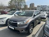 Toyota Highlander 2014 года за 13 200 000 тг. в Алматы – фото 3