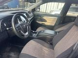 Toyota Highlander 2014 года за 13 200 000 тг. в Алматы – фото 5