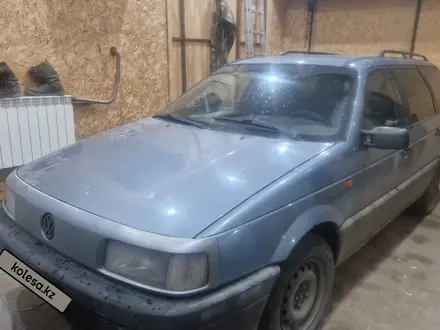 Volkswagen Passat 1991 года за 1 300 000 тг. в Семей