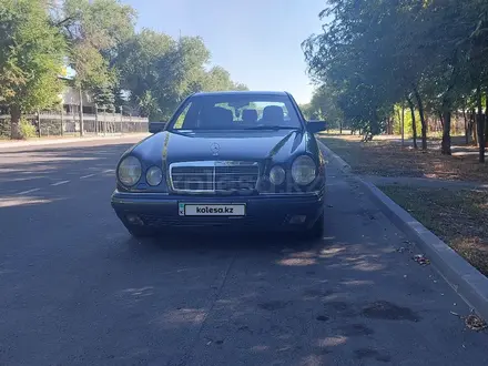 Mercedes-Benz E 280 1997 года за 3 700 000 тг. в Талдыкорган – фото 8