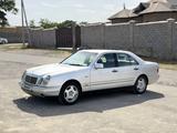 Mercedes-Benz E 320 1998 года за 2 500 000 тг. в Шымкент